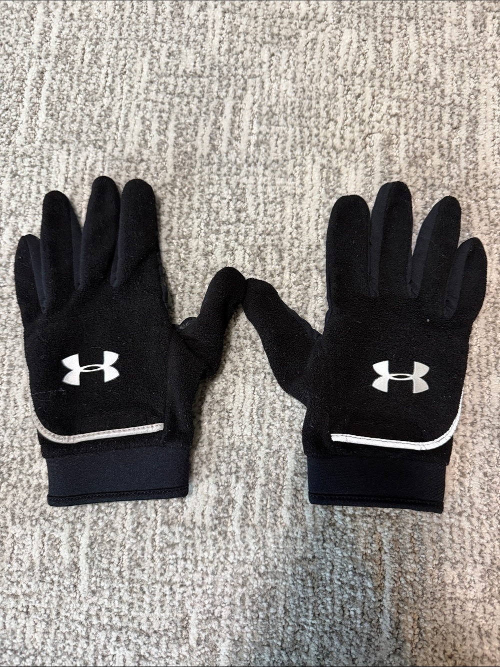 Under Armour Black Athletic Gloves